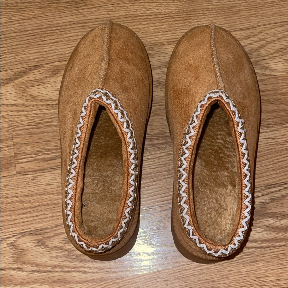 Cozy Brown Slippers with Patterned Trim